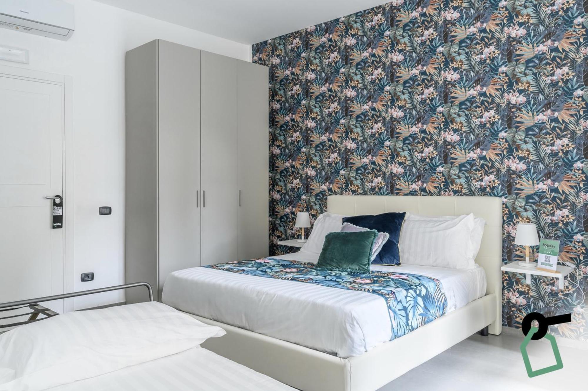 Hotiday Room Collection - Napoli Sant'Arcangelo Exteriör bild