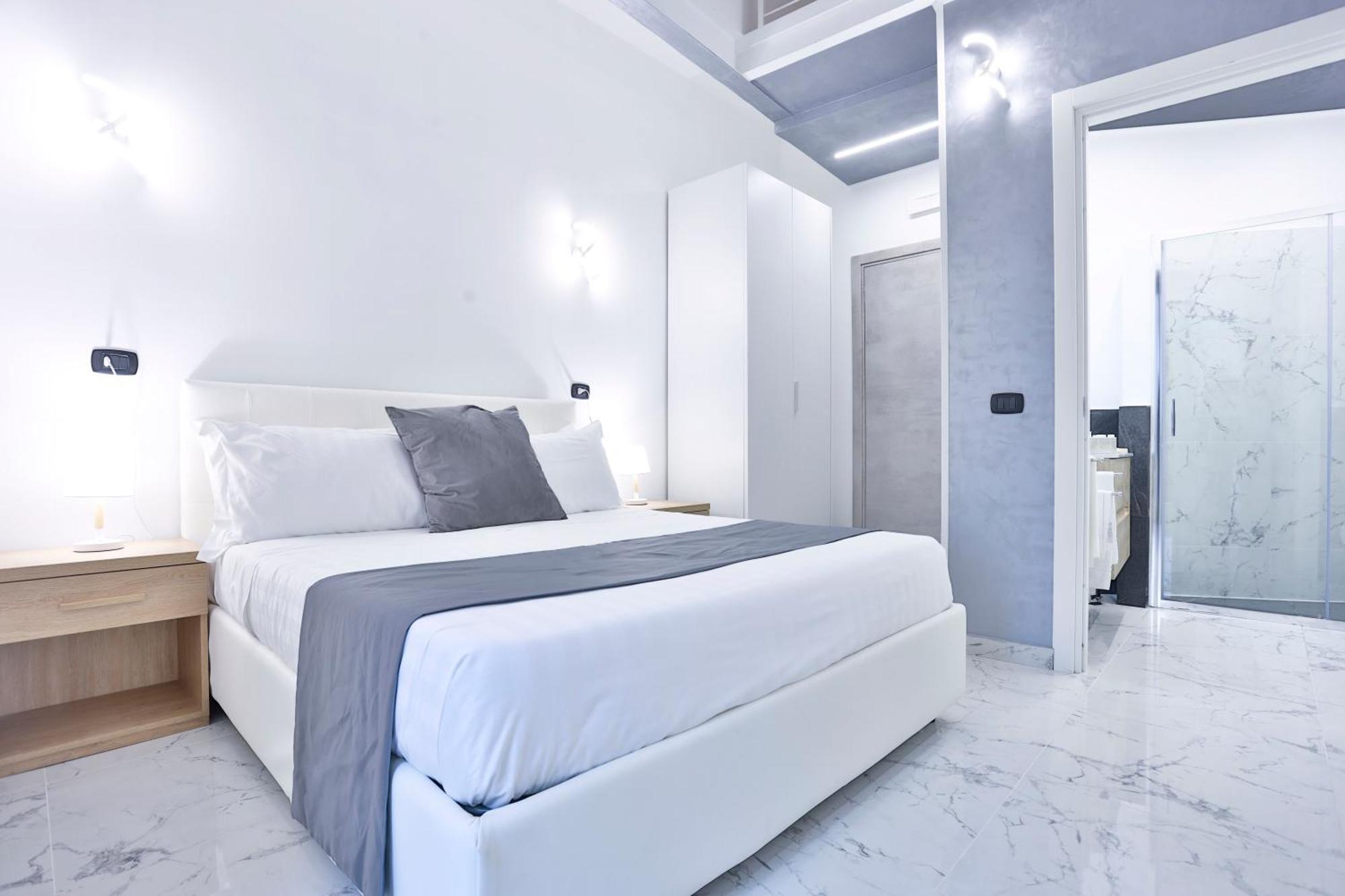 Hotiday Room Collection - Napoli Sant'Arcangelo Exteriör bild